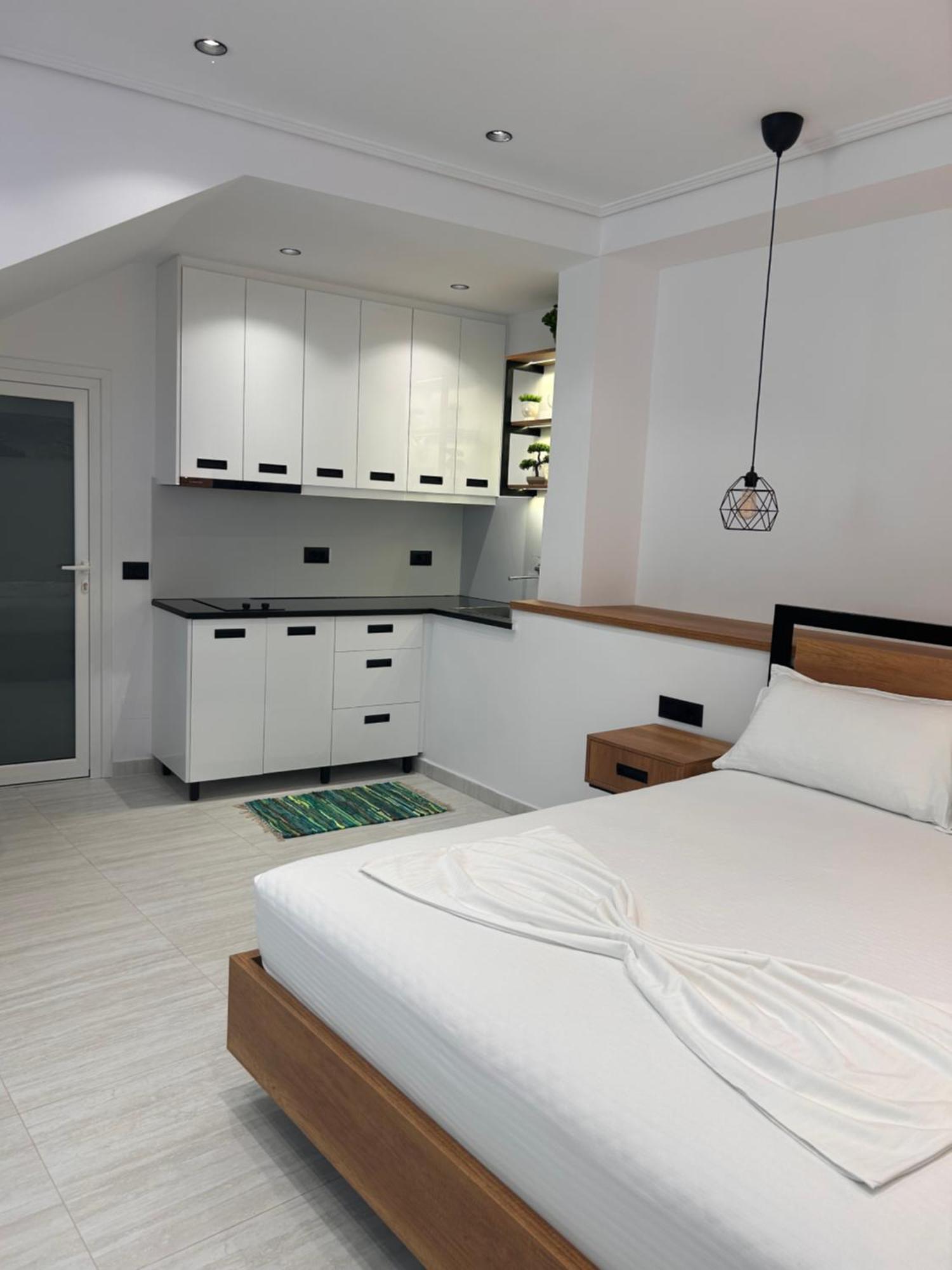 Crown Apartment Sarandë Exteriér fotografie
